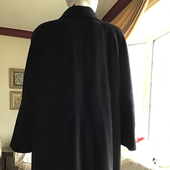 London Fog %100 wool long coat - Picture 5 of 16
